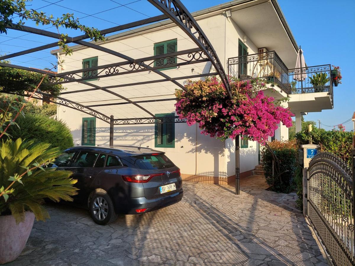 Kjara Apartments Tivat Exterior foto