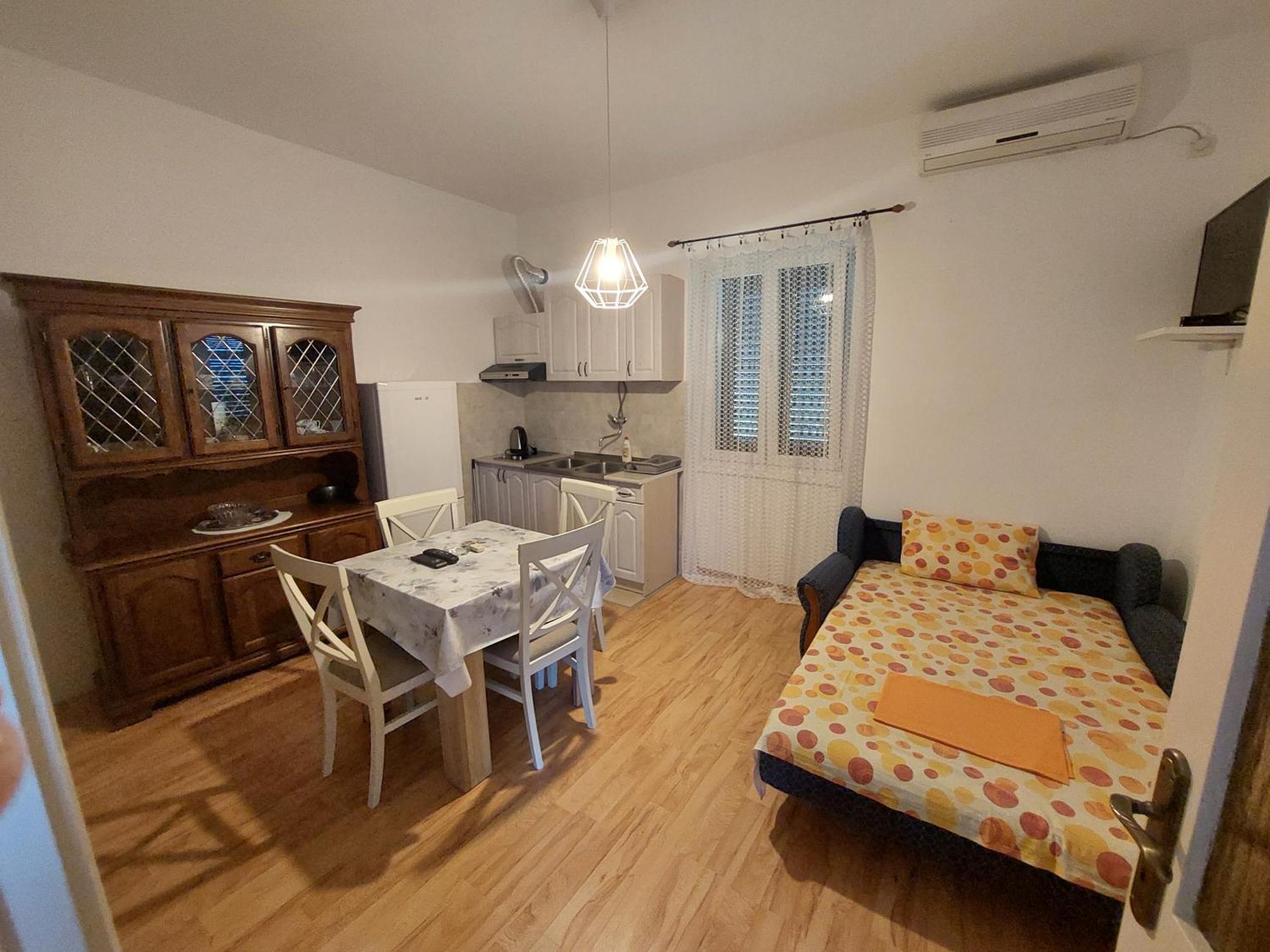 Kjara Apartments Tivat Exterior foto
