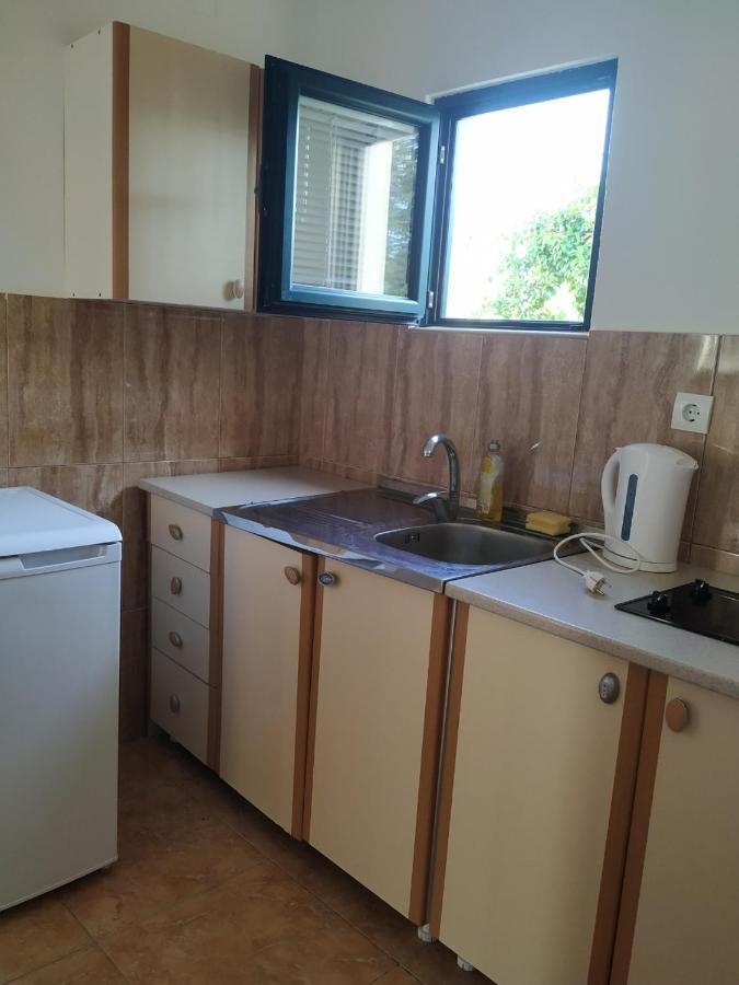 Kjara Apartments Tivat Exterior foto
